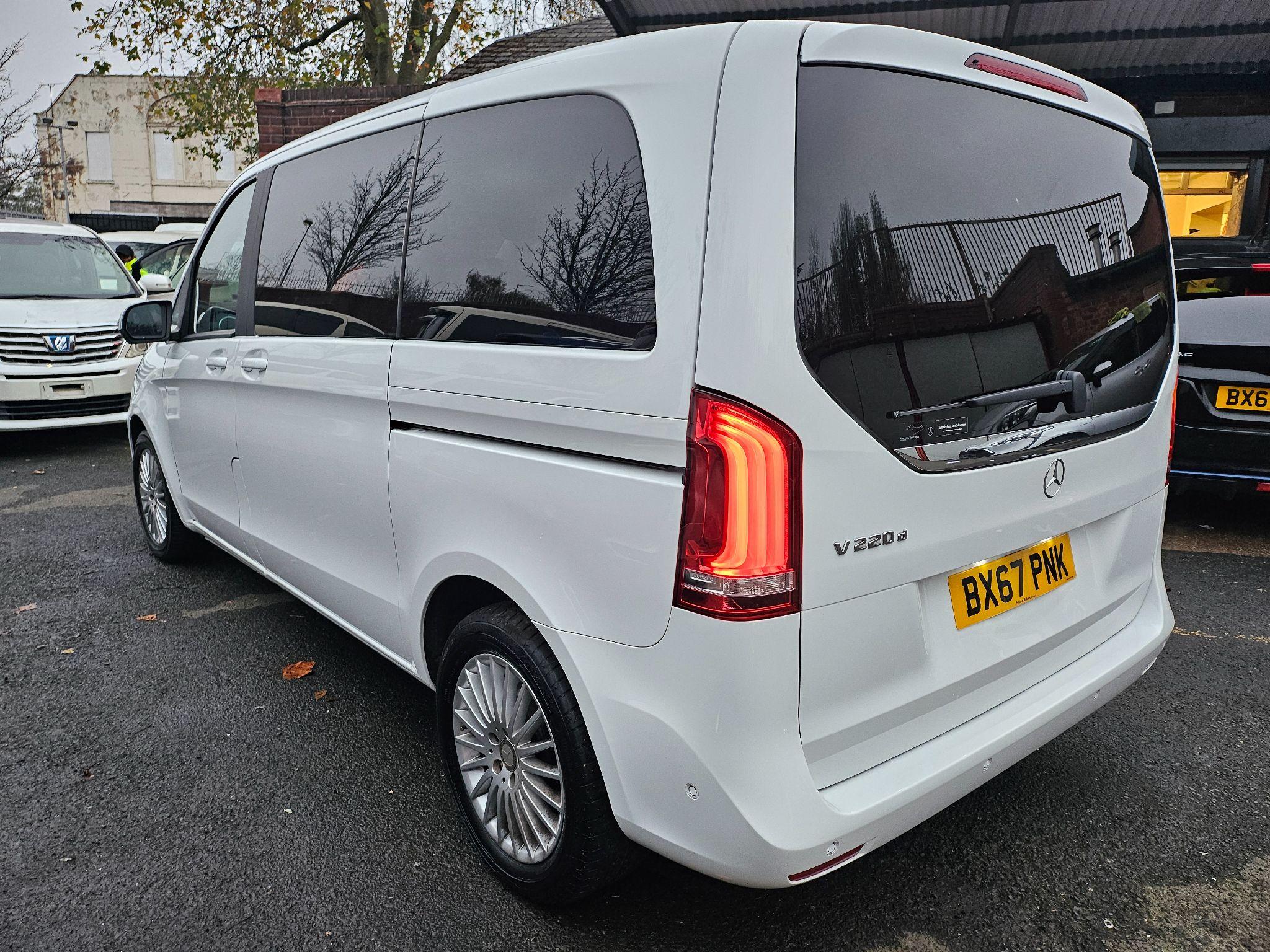Mercedes-Benz **SOLD** V Class - 2.2 V220d Sport G-Tronic+ Euro 6 (s/s) 5dr 7 Seat - MPV (2015 - 2021) Image
